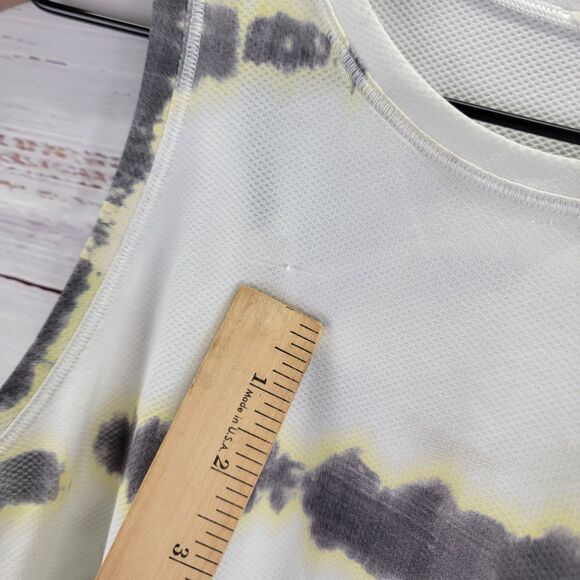 Lululemon Women's Size 6 Align Waist-Length Tank Top Transverse Yellow Multi - Picture 7 of 13